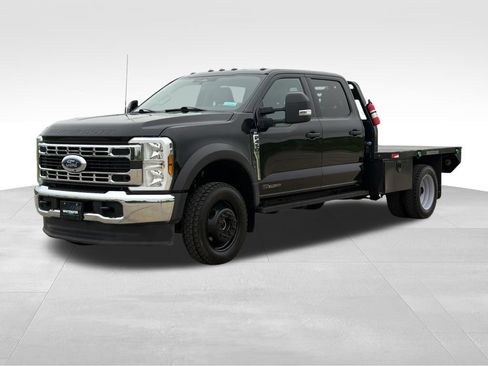 Used 2024 Ford F450 XLT AWD/4WD image 2