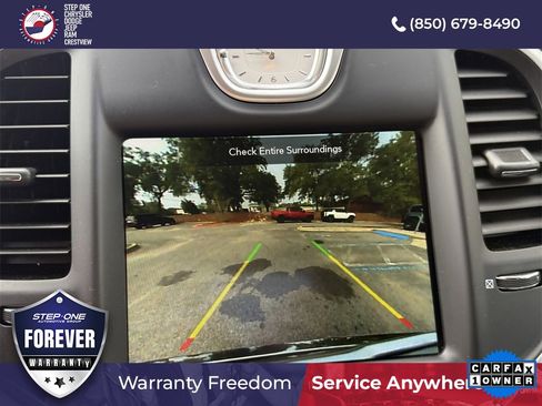 Used 2022 Chrysler 300 Touring image 28