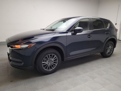 Used 2019 MAZDA CX-5 Touring image 2