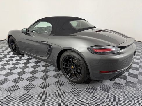 Certified 2019 Porsche 718 Boxster RWD image 3