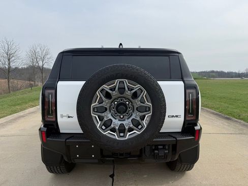 Used 2025 GMC Hummer EV 3X image 4