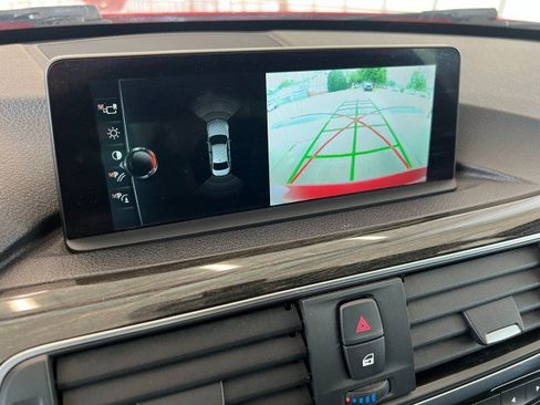 Used 2017 BMW 330i xDrive Sedan AWD/4WD image 19