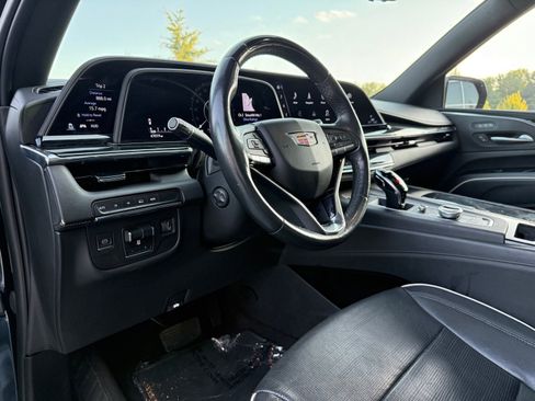 Used 2023 Cadillac Escalade ESV Sport image 21