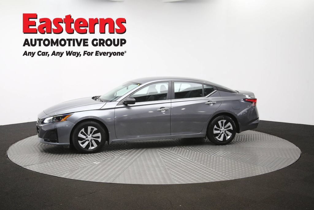 Used 2024 Nissan Altima 2.5 S FWD image 57