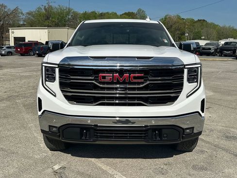 Used 2023 GMC Sierra 1500 SLT w/ SLT Premium Plus Package image 3