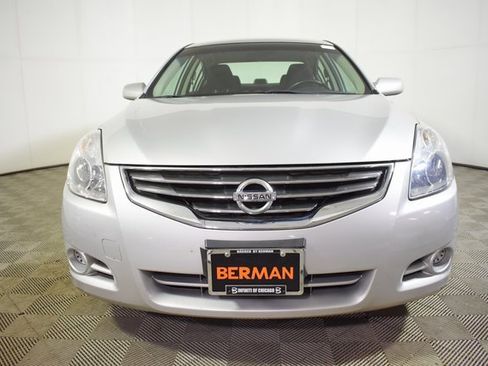Used 2012 Nissan Altima 2.5 S w/ Convenience Pkg image 2