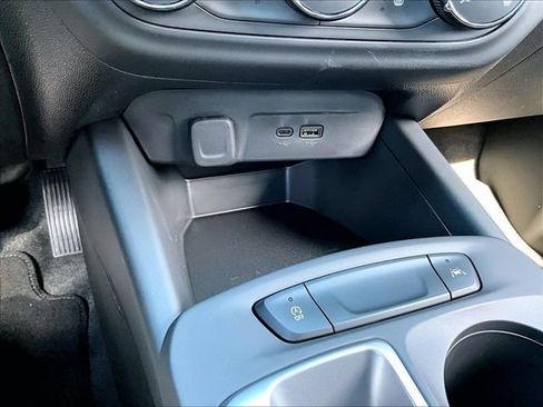 New 2026 Chevrolet Trax RS w/ Driver Confidence Package FWD image 24