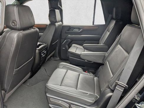 Used 2025 GMC Yukon Denali image 18