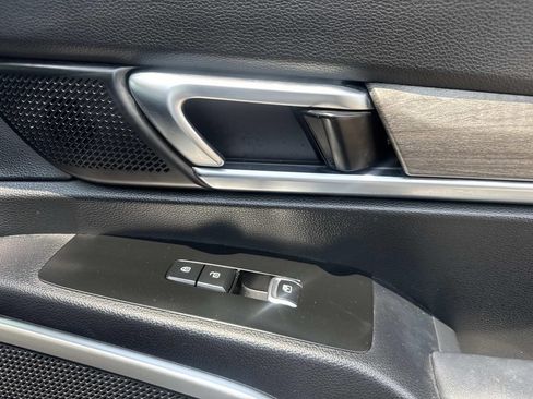 Used 2022 Kia Telluride EX w/ EX Premium Package AWD/4WD image 16