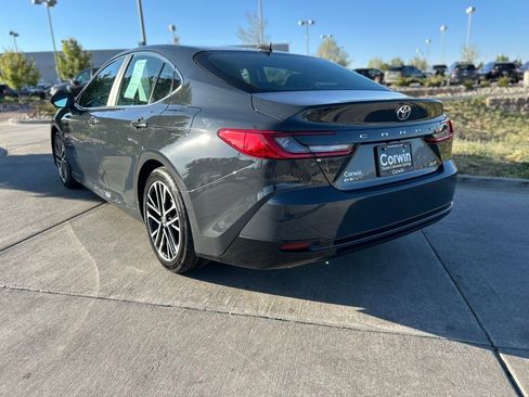 Used 2026 Toyota Camry XLE FWD image 5