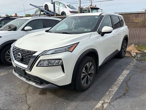 Used 2023 Nissan Rogue SV AWD/4WD image 2