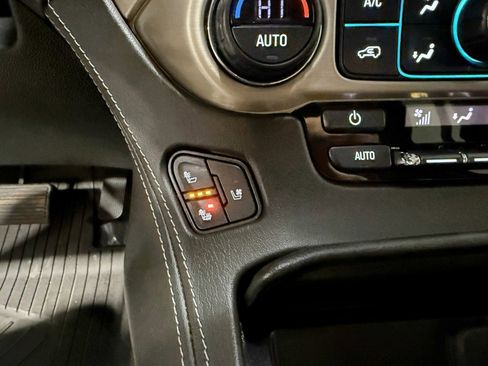 Used 2020 GMC Yukon Denali w/ Denali Ultimate Package image 25