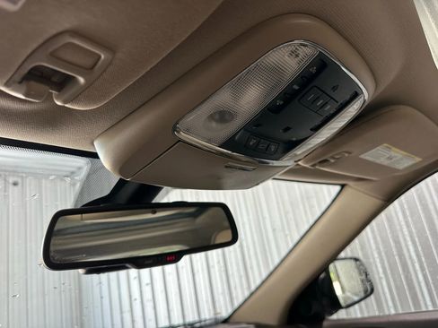 Used 2016 Jeep Grand Cherokee Overland image 39