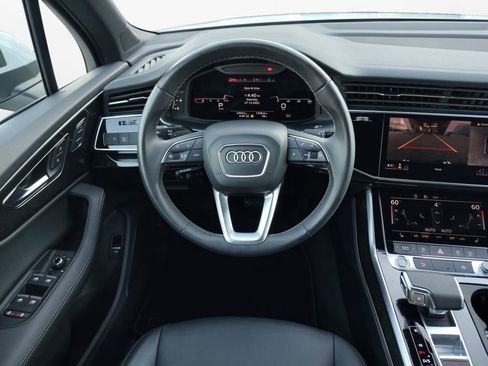 Used 2025 Audi Q7 3.0T Premium Plus image 19