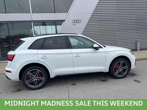 Used 2024 Audi Q5 e Premium Plus w/ Premium Plus Package image 15
