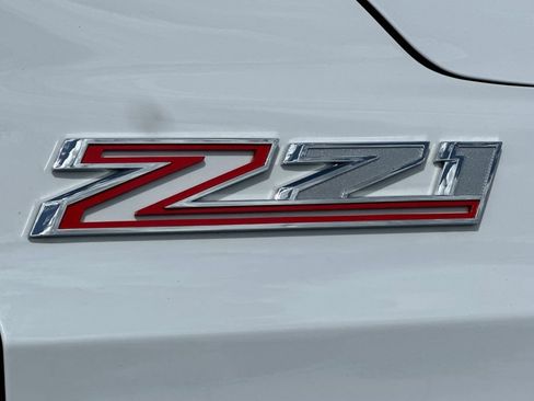 Used 2023 Chevrolet Tahoe Z71 w/ Z71 Off-Road Package AWD/4WD image 27