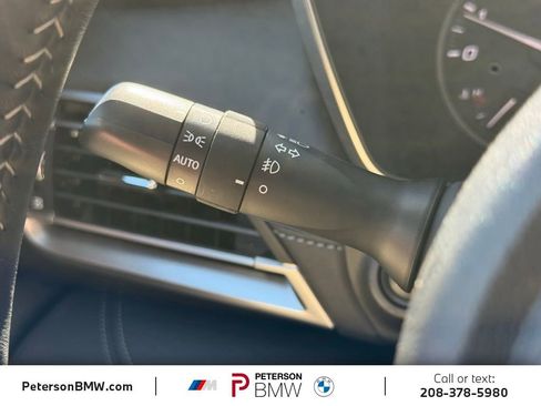 Used 2025 Subaru Outback Touring image 32