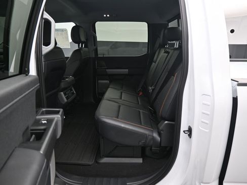 New 2026 Ford F250 Lariat w/ Lariat Premium Package image 19