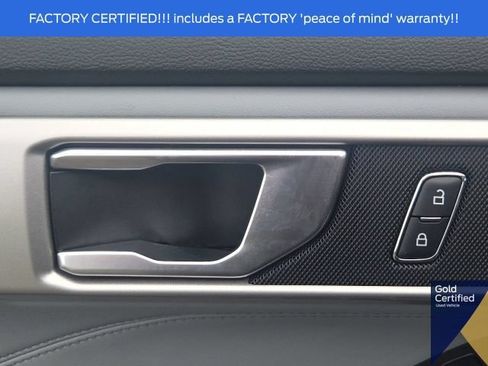 Used 2024 Ford Explorer XLT w/ Equipment Group 202A AWD/4WD image 27