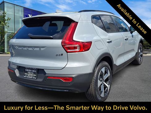 Certified 2026 Volvo XC40 B5 Core w/ Protection Package Premier AWD/4WD image 7
