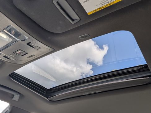 Used 2025 Lexus IS 350 F Sport image 15