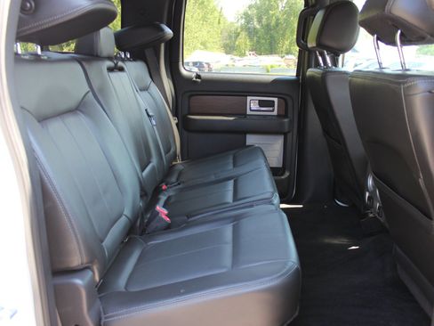 Used 2014 Ford F150 Lariat w/ Equipment Group 502A Luxury AWD/4WD image 35