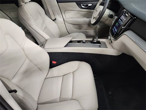 New 2026 Volvo V60 B5 Cross Country Plus w/ Protection Package Premier image 3