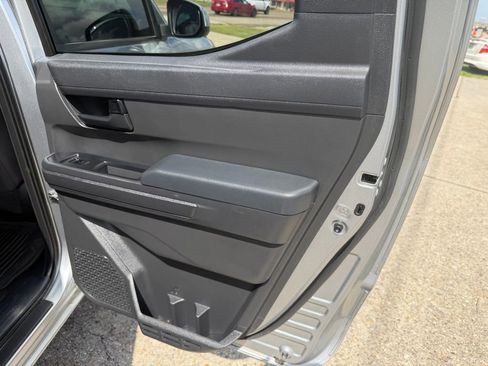 Used 2024 Toyota Tacoma SR5 RWD image 18