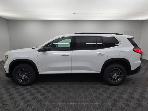 New 2026 GMC Acadia Elevation image 16