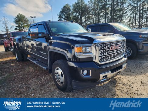 Used 2019 GMC Sierra 3500 Denali w/ Duramax Plus Package image 1
