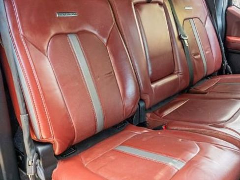 Used 2018 Ford F150 Platinum w/ Equipment Group 701A Luxury image 41