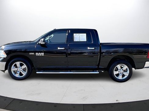 Certified 2016 RAM 1500 Big Horn image 5