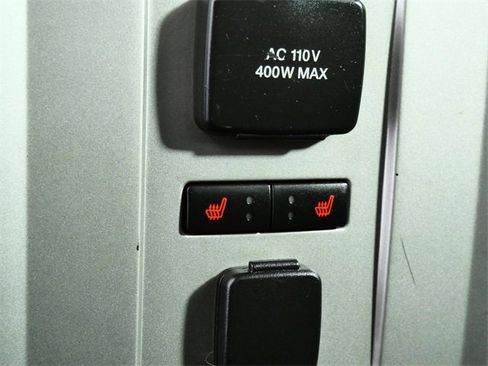 Used 2015 Ford F150 Lariat w/ Equipment Group 502A Luxury image 17