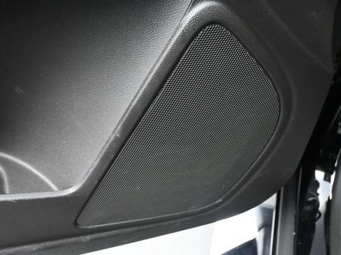 Used 2018 GMC Canyon Denali AWD/4WD image 9