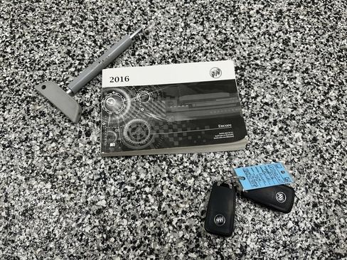 Used 2016 Buick Encore Convenience FWD image 19
