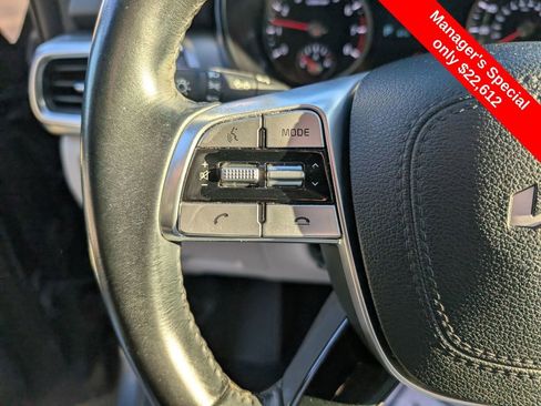 Used 2022 Kia Telluride S image 17