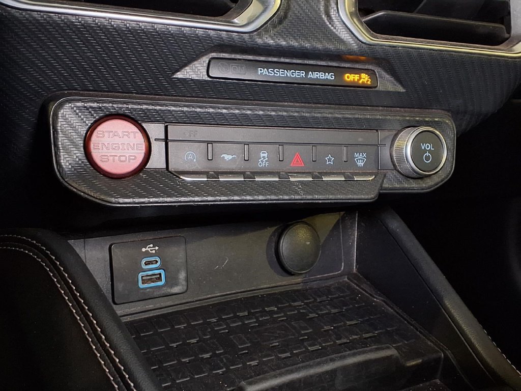Used 2024 Ford Mustang Premium RWD image 8