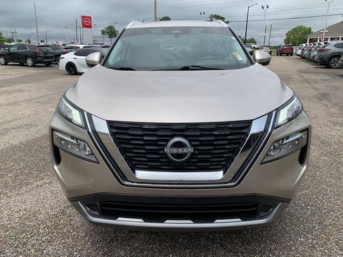 Used 2023 Nissan Rogue SL FWD image 3