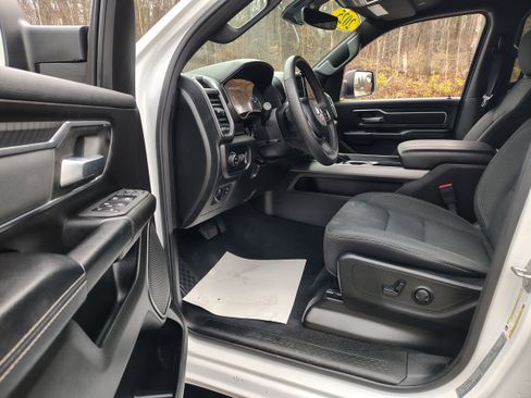 Certified 2025 RAM 1500 Big Horn image 14