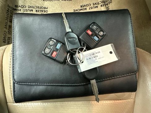 Used 2006 Ford Mustang GT Premium RWD image 39
