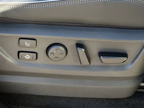 New 2026 INFINITI QX80 4WD image 23