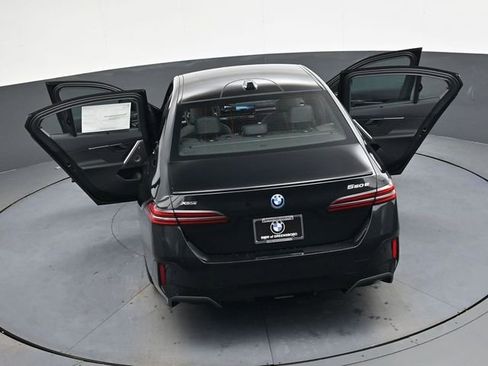 New 2026 BMW 550e xDrive w/ Executive Package AWD/4WD image 43