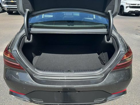 Used 2026 Genesis G70 2.5T RWD image 9