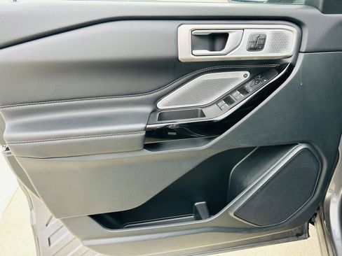 Used 2023 Ford Explorer ST w/ Equipment Group 401A image 15