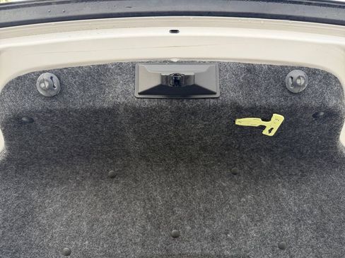 Used 2016 Ford Mustang Shelby GT350 w/ Track Package image 11