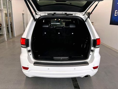Used 2021 Jeep Grand Cherokee Limited w/ Quick Order Package 28K 80th AWD/4WD image 34