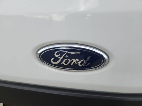 Used 2022 Ford Transit 350 XLT image 30