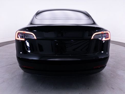 Used 2023 Tesla Model 3 Standard Range RWD image 13
