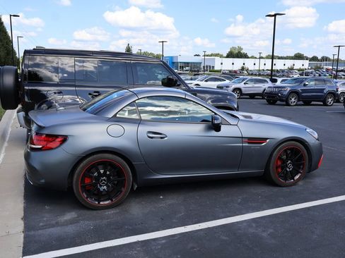 Used 2019 Mercedes-Benz SLC 43 AMG image 10