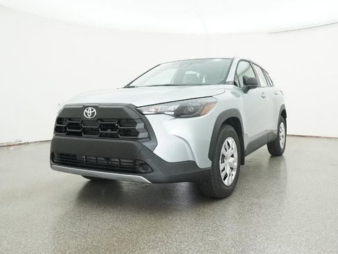 New 2026 Toyota Corolla Cross L image 32